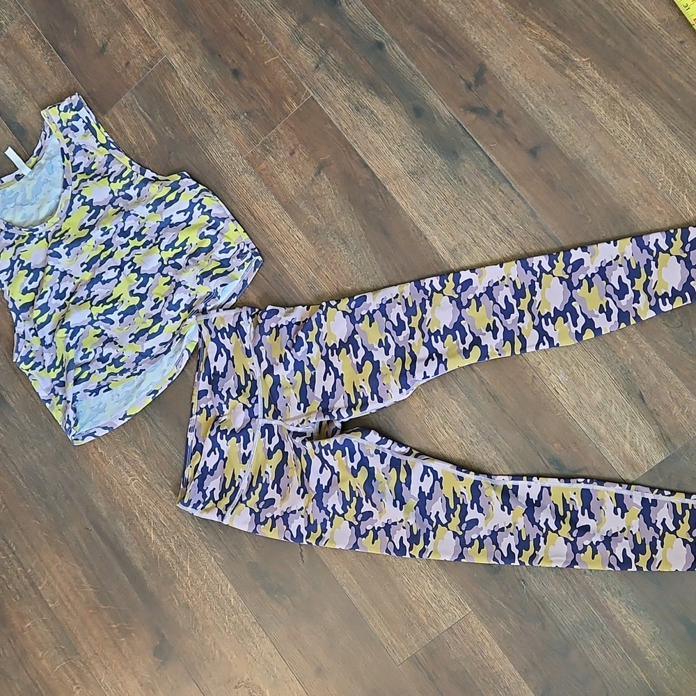 Fabletics Powerhold Leggings Camo Blue Women’s Xs/s